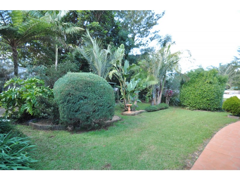 2 Cocos Street, Tamborine Mountain QLD 4272