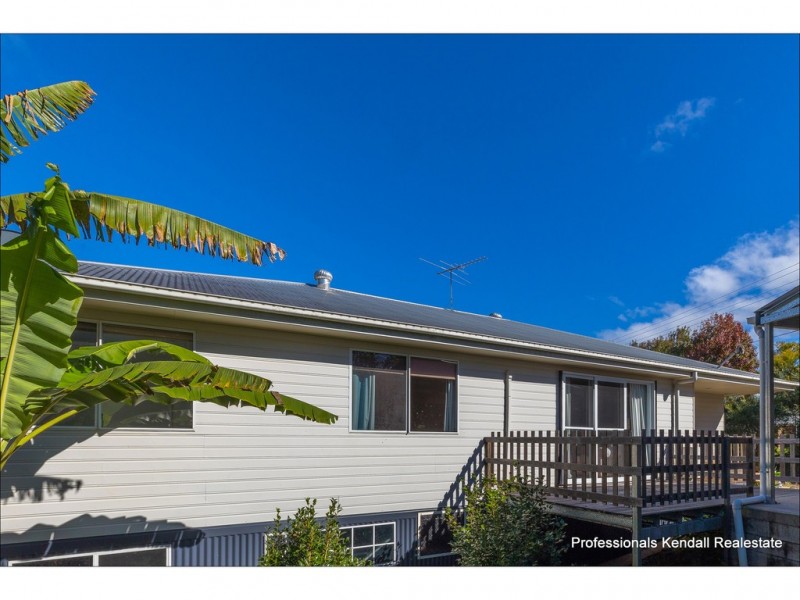 31 Winema Drive, Tamborine Mountain QLD 4272