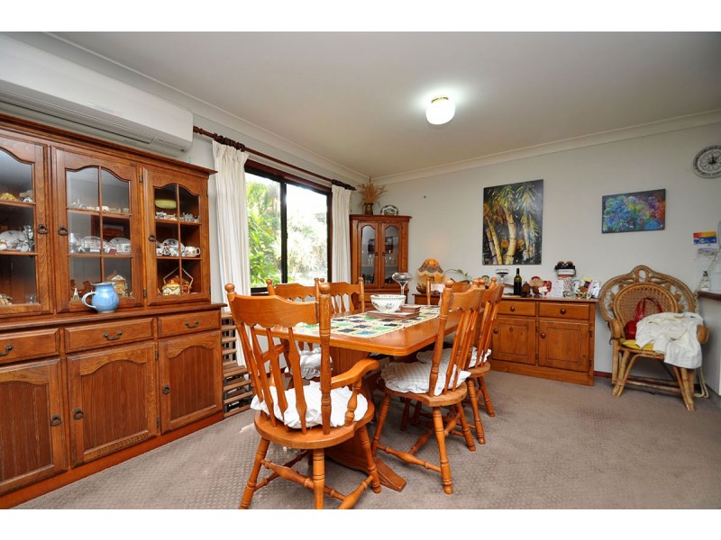 4 Orchis Drive, Eagle Heights QLD 4271