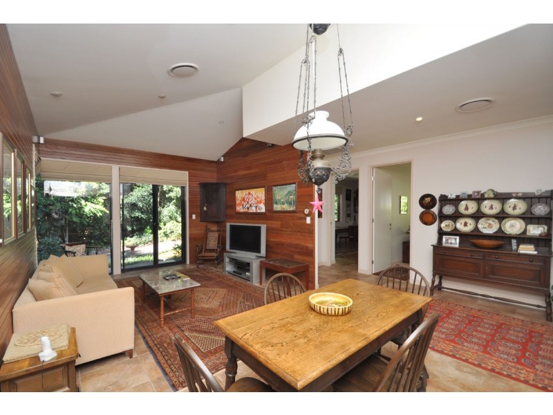 71 Lahey Road, Tamborine Mountain QLD 4272