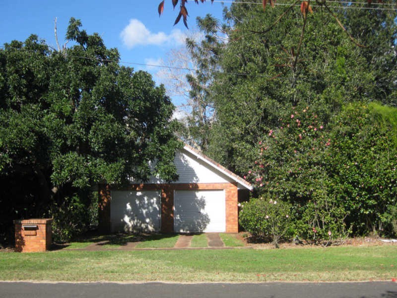 3 Cliff Way, Eagle Heights QLD 4271