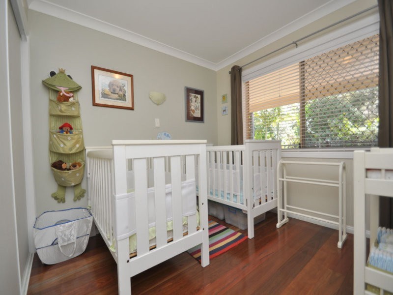 102 Sierra Drive, North Tamborine QLD 4272