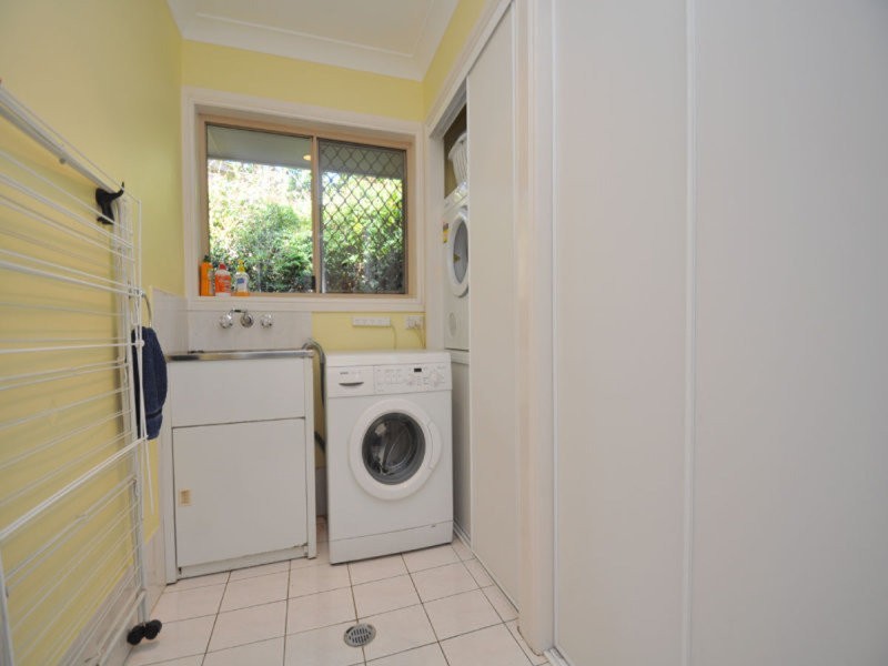 102 Sierra Drive, North Tamborine QLD 4272