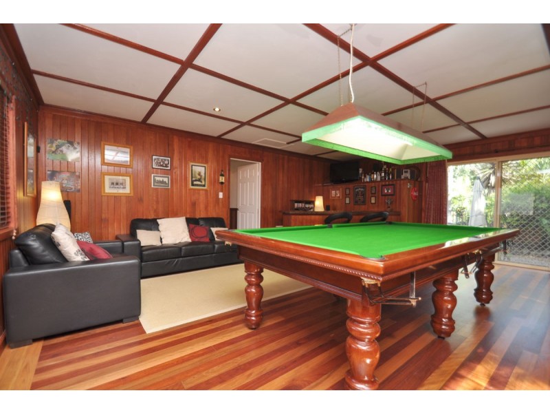102 Sierra Drive, North Tamborine QLD 4272