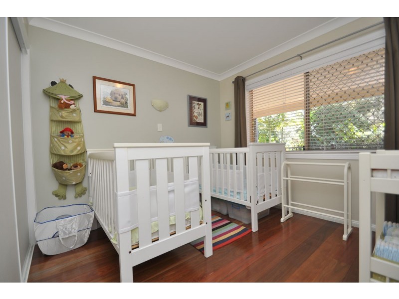 102 Sierra Drive, North Tamborine QLD 4272