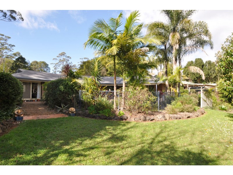 102 Sierra Drive, North Tamborine QLD 4272
