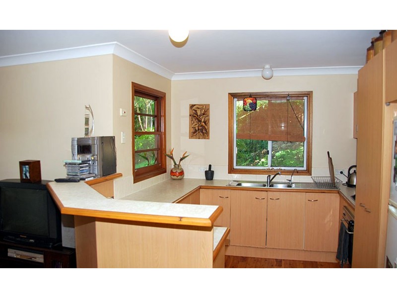 9 Long Road, Eagle Heights QLD 4271