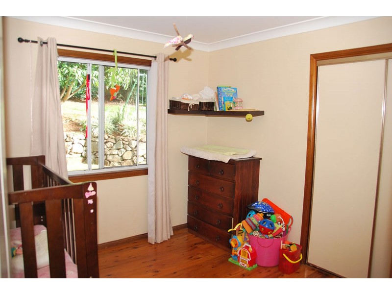 9 Long Road, Eagle Heights QLD 4271