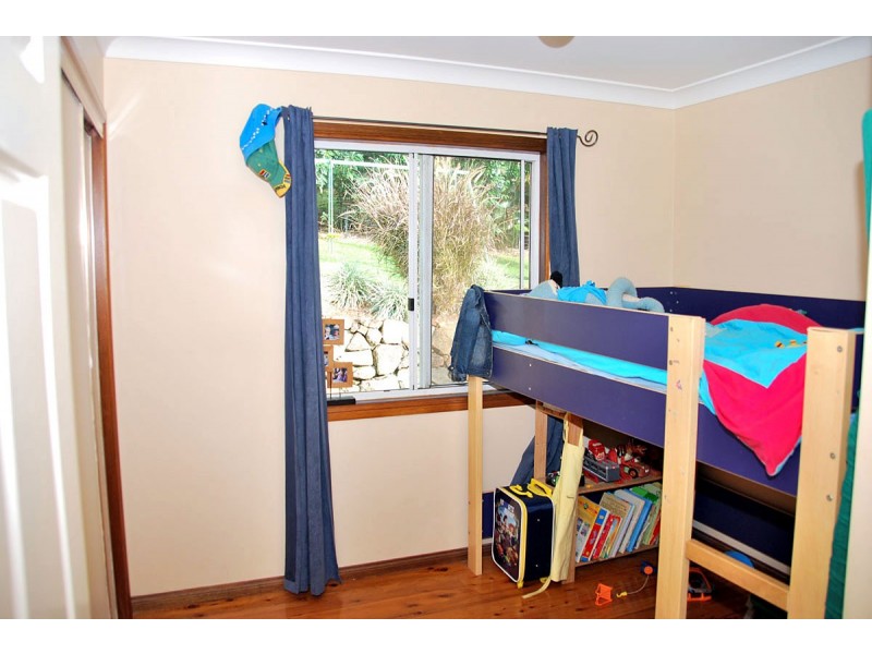 9 Long Road, Eagle Heights QLD 4271