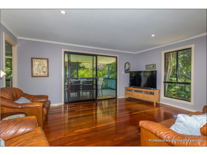 28 Long Road, Tamborine Mountain QLD 4272