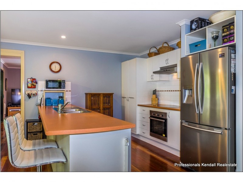 28 Long Road, Tamborine Mountain QLD 4272