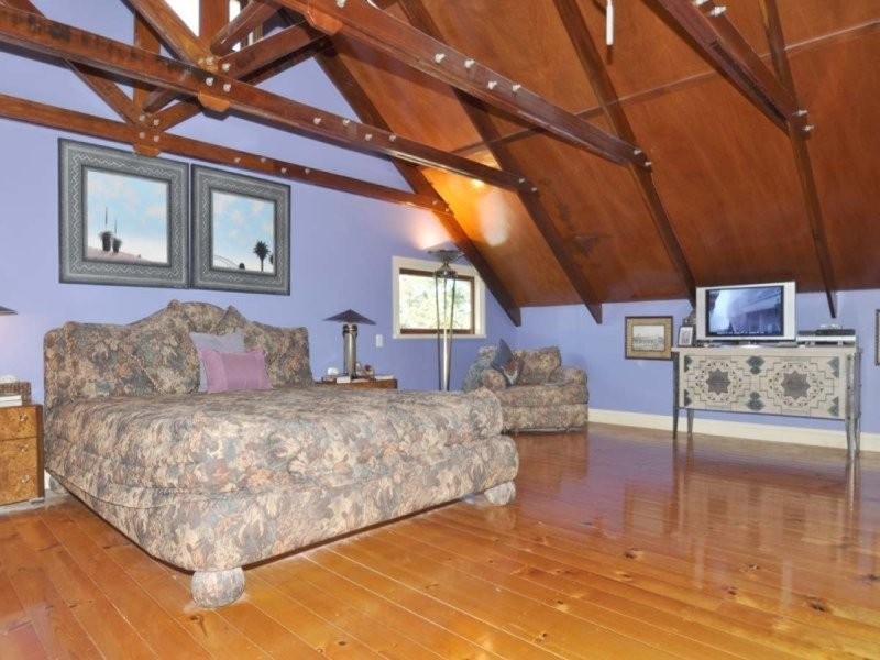 2 Witches Chase, Tamborine Mountain QLD 4272