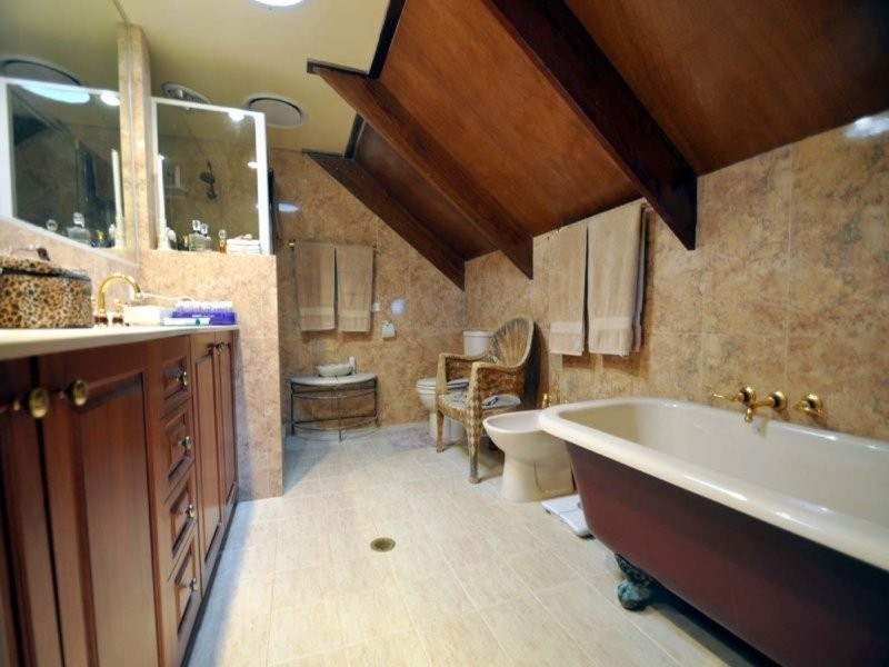 2 Witches Chase, Tamborine Mountain QLD 4272