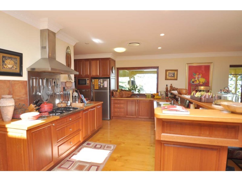 2 Witches Chase, Tamborine Mountain QLD 4272