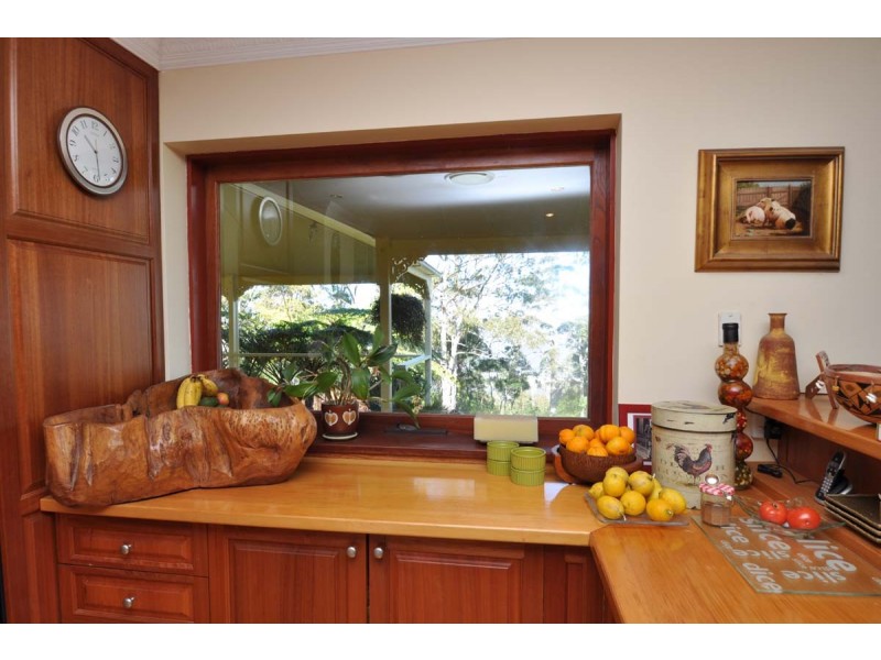 2 Witches Chase, Tamborine Mountain QLD 4272