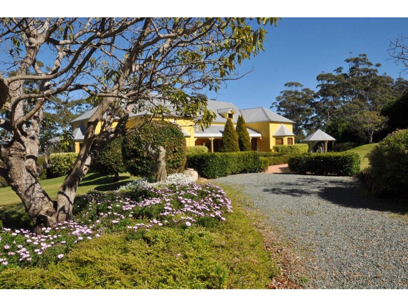 2 Witches Chase, Tamborine Mountain QLD 4272