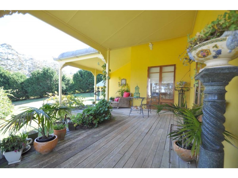 2 Witches Chase, Tamborine Mountain QLD 4272