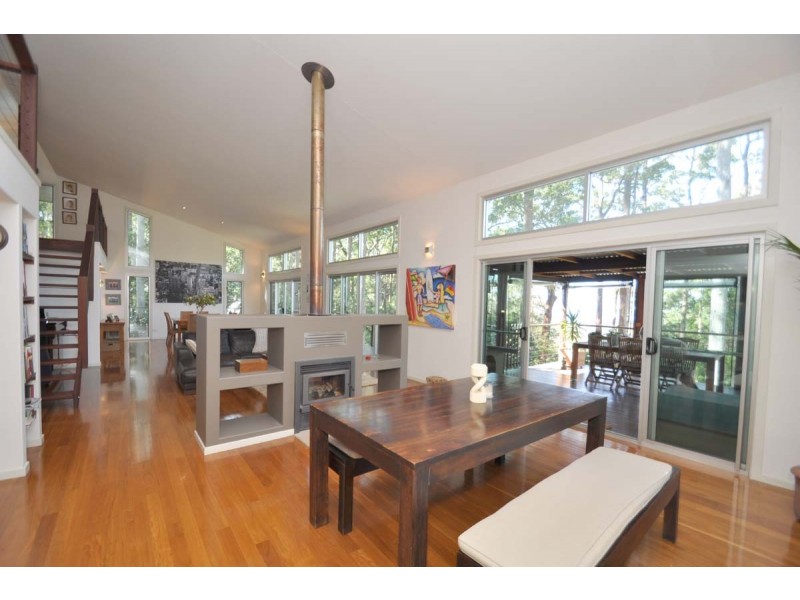 191 Wongawallan Road, Eagle Heights QLD 4271