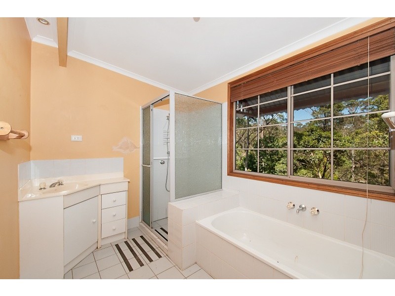 54 Kinabalu Drive, Eagle Heights QLD 4271