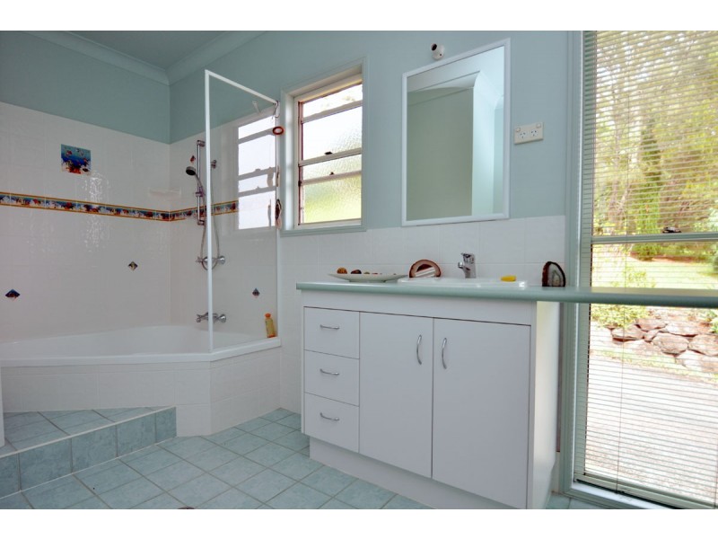 6 – 12 Eagles Retreat Place, Eagle Heights QLD 4271