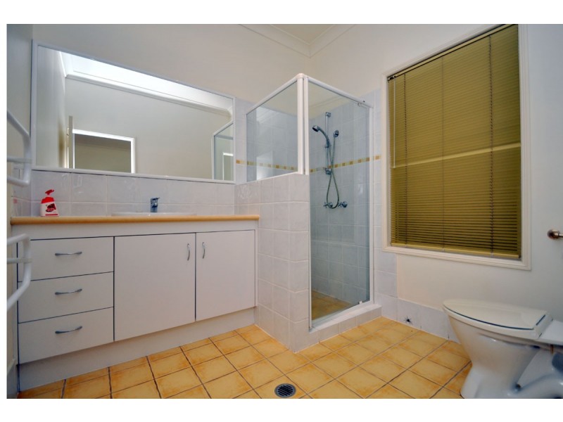 6 – 12 Eagles Retreat Place, Eagle Heights QLD 4271