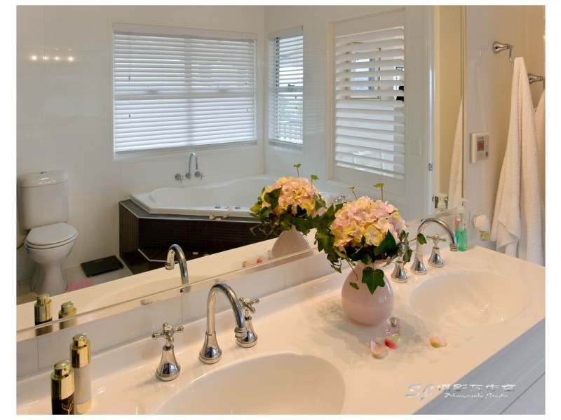 14 Eagle Close, Eagle Heights QLD 4271