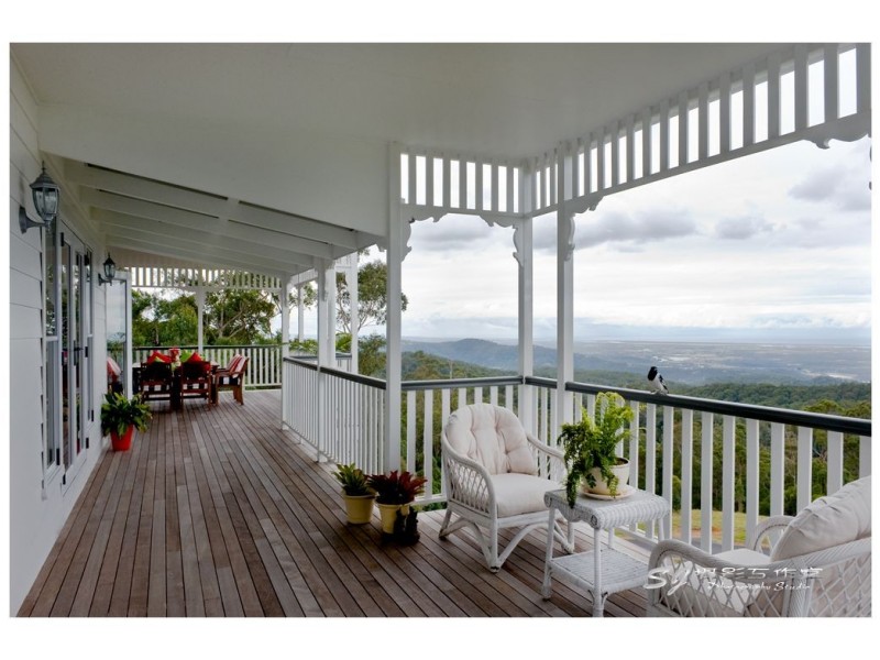 14 Eagle Close, Eagle Heights QLD 4271