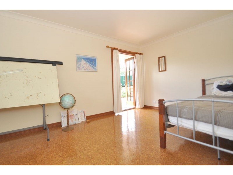 25 Ben Nevis Street, Tamborine Mountain QLD 4272