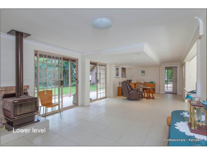 36 Wongawallan Road, Eagle Heights QLD 4271