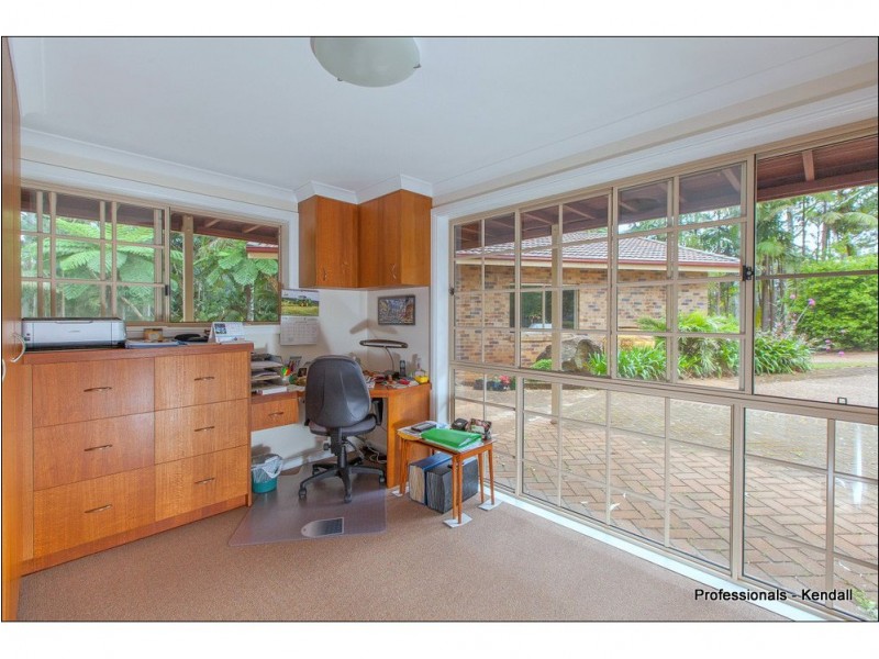 36 Wongawallan Road, Eagle Heights QLD 4271
