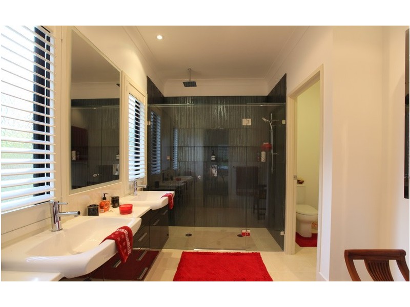 54 Landman Court, Clagiraba QLD 4211