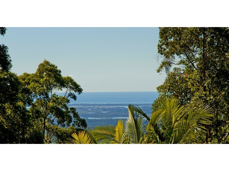 54 Landman Court, Clagiraba QLD 4211
