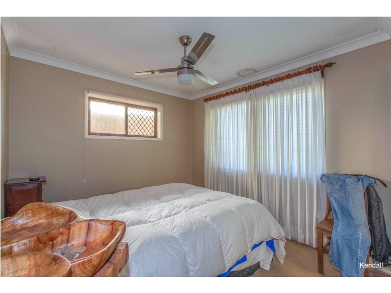 4 Mazama Court, Eagle Heights QLD 4271