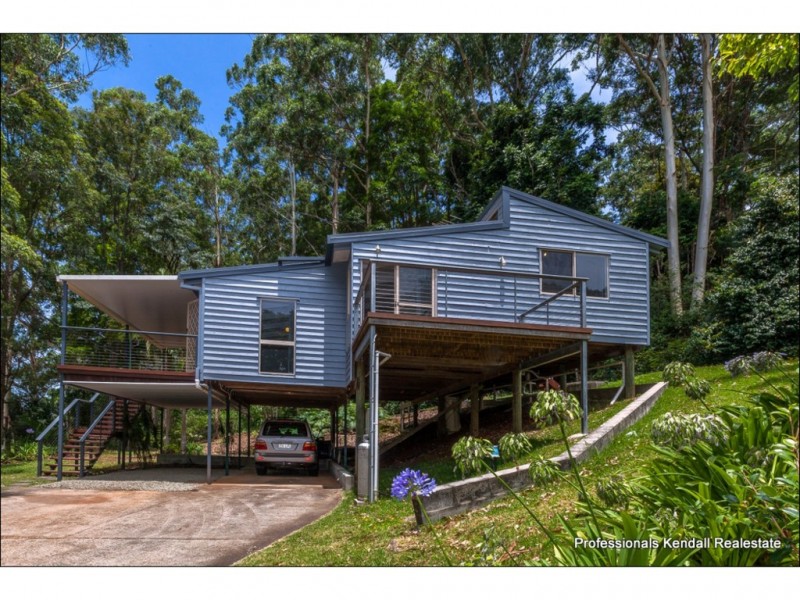 74 Contour Road, Eagle Heights QLD 4271