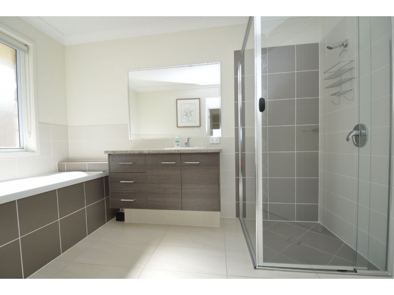 242 Beacon Road, North Tamborine QLD 4272