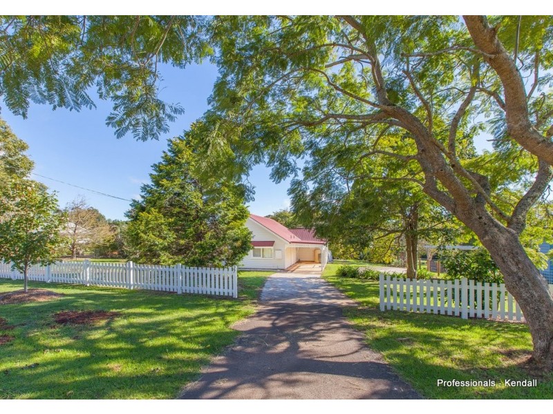 27A Yuulong Street, Tamborine Mountain QLD 4272