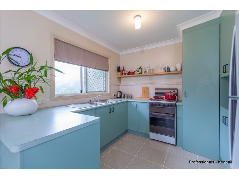 27A Yuulong Street, Tamborine Mountain QLD 4272