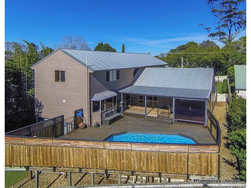 14 Wongawallan Road, Eagle Heights QLD 4271