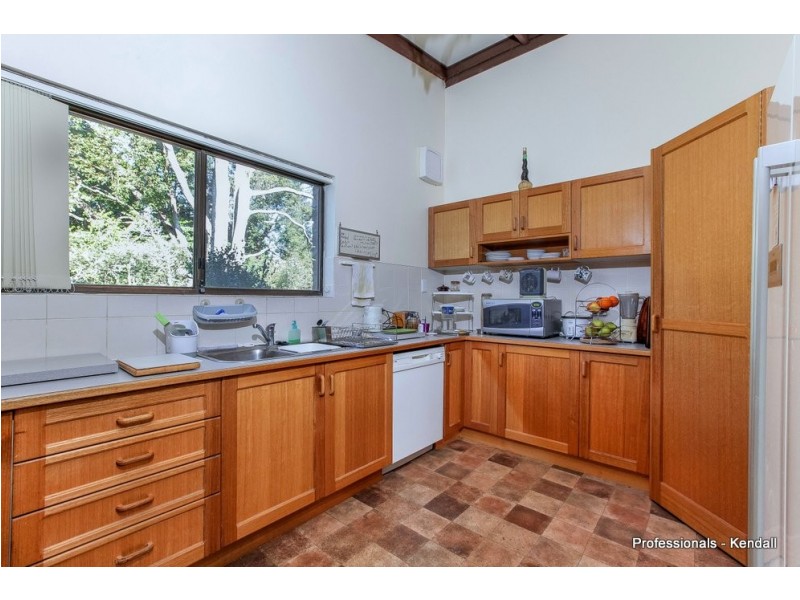 21-23 Beechmont Avenue, Eagle Heights QLD 4271