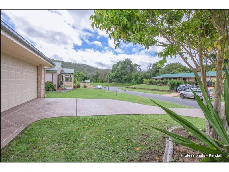 40 Riverbend Drive, Canungra QLD 4275
