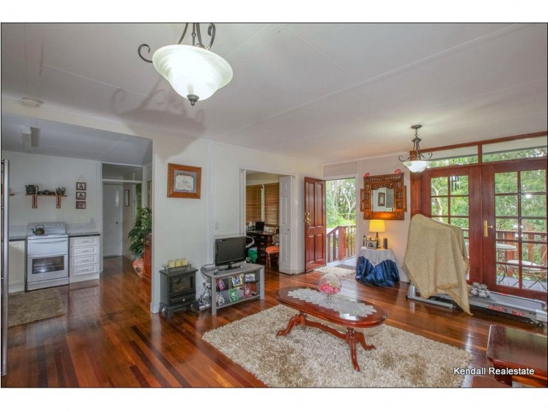 60 Pacific Parade, Tamborine Mountain QLD 4272