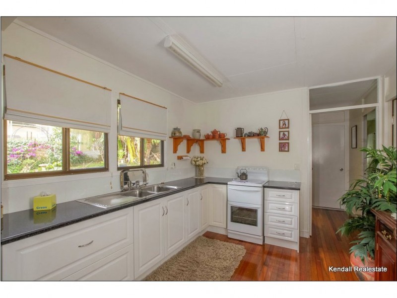 60 Pacific Parade, Tamborine Mountain QLD 4272