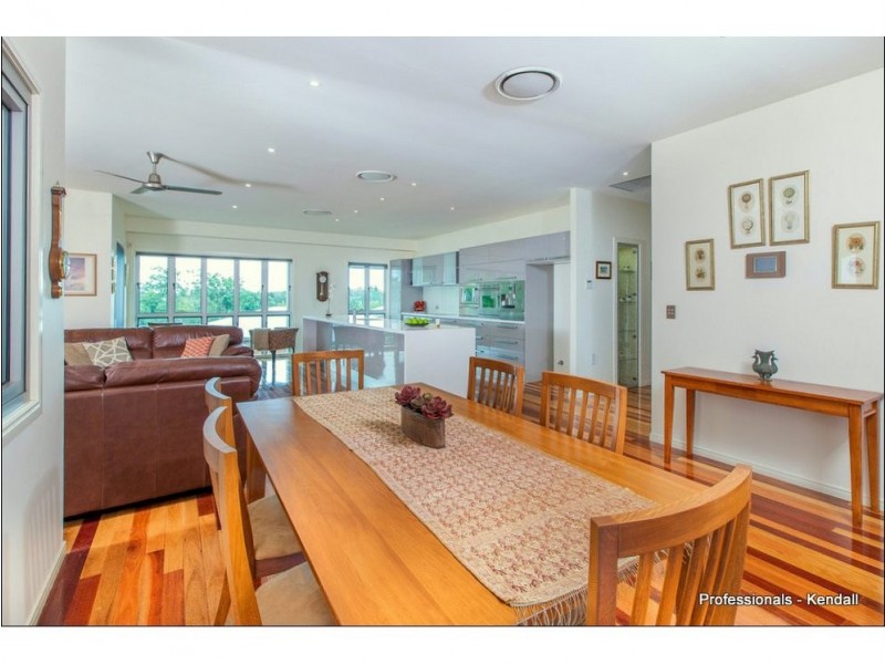 40/27-29 Capo Lane, Tamborine Mountain QLD 4272