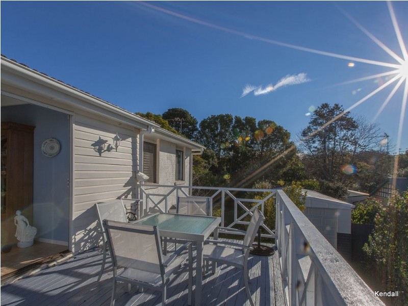 22 Cliff Way, Eagle Heights QLD 4271