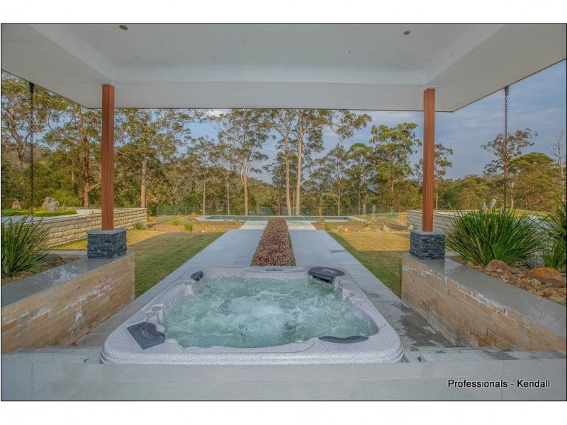 Advancetown QLD 4211