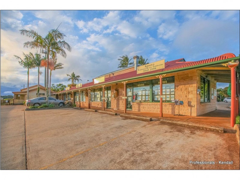 15 Main Western Road, Tamborine Mountain QLD 4272