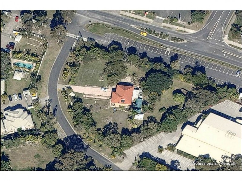 2 Carnarvon Court, Oxenford QLD 4210