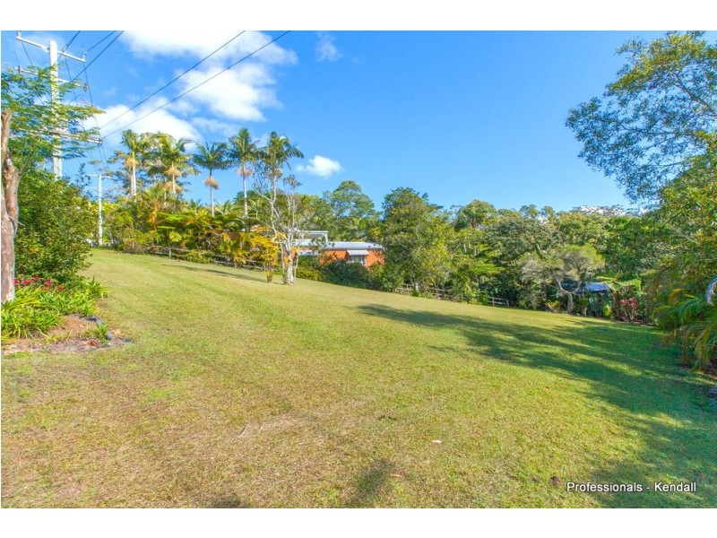 51 Long Road, Tamborine Mountain QLD 4272