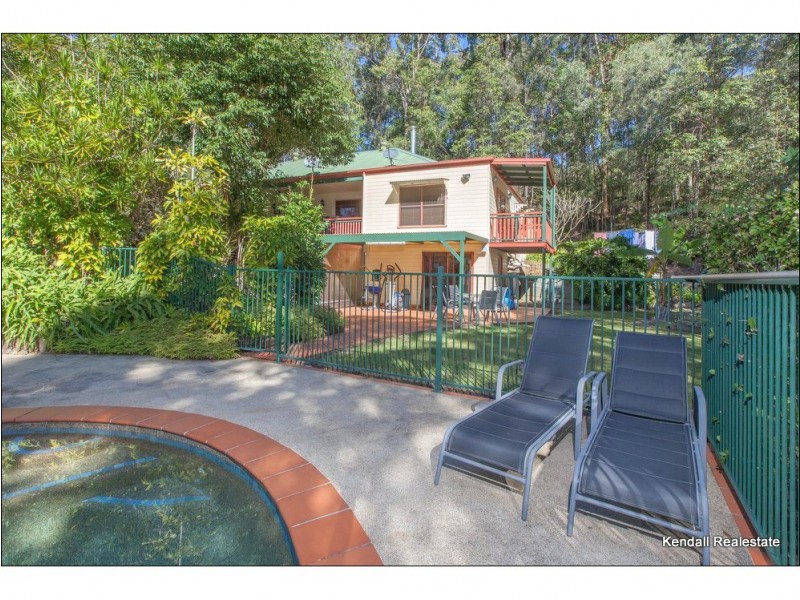 136 Henri Robert Drive, Tamborine Mountain QLD 4272