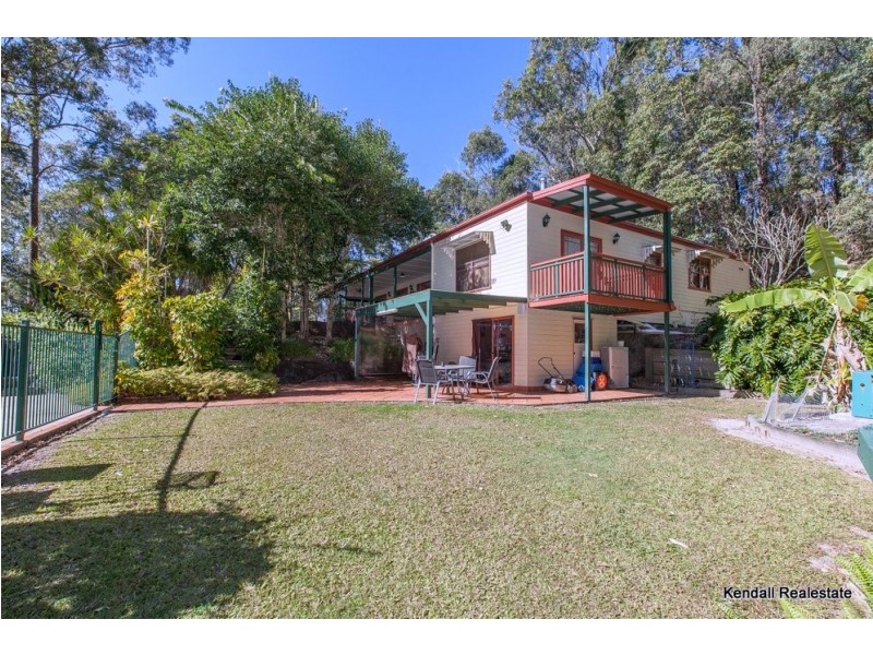 136 Henri Robert Drive, Tamborine Mountain QLD 4272